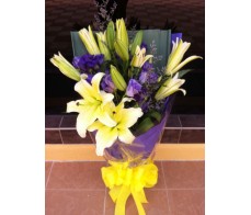 F45 6 PCS YELLOW CALLA LILIES WITH YELLOW LILIES BOUQUET